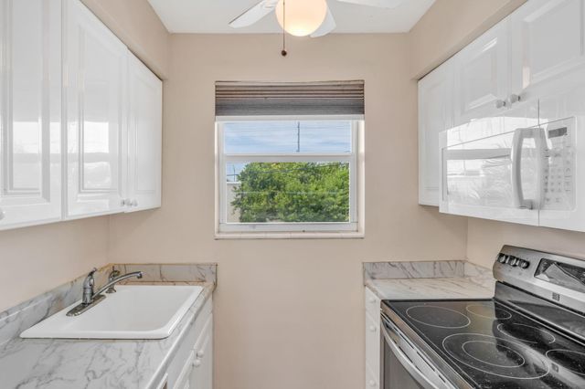 5301 Ocean Ter Apt 6, Marathon, FL 33050