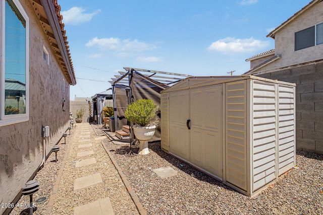 1225 E GRENADINE Road, Phoenix, AZ 85040