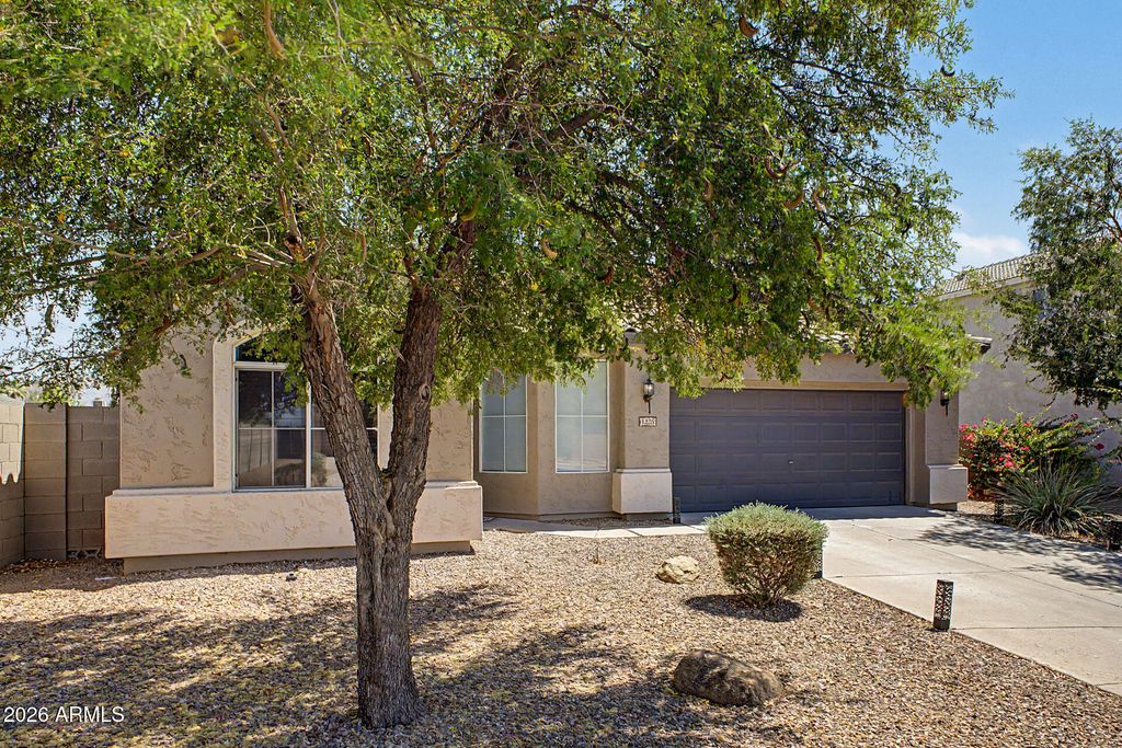 1225 E GRENADINE Road, Phoenix, AZ 85040 — photo 2