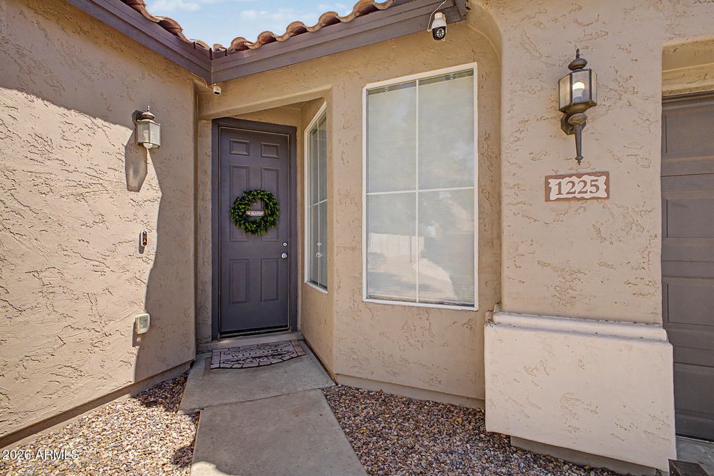 1225 E GRENADINE Road, Phoenix, AZ 85040 — photo 3