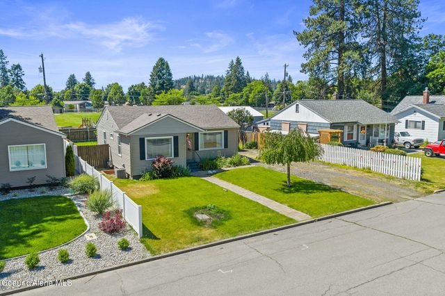 1328 E Pennsylvania AVE, Coeur D'alene, ID 83814