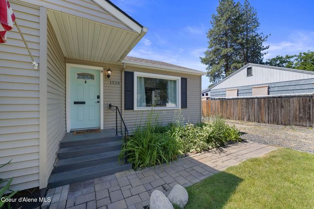 1328 E Pennsylvania AVE, Coeur D'alene, ID 83814