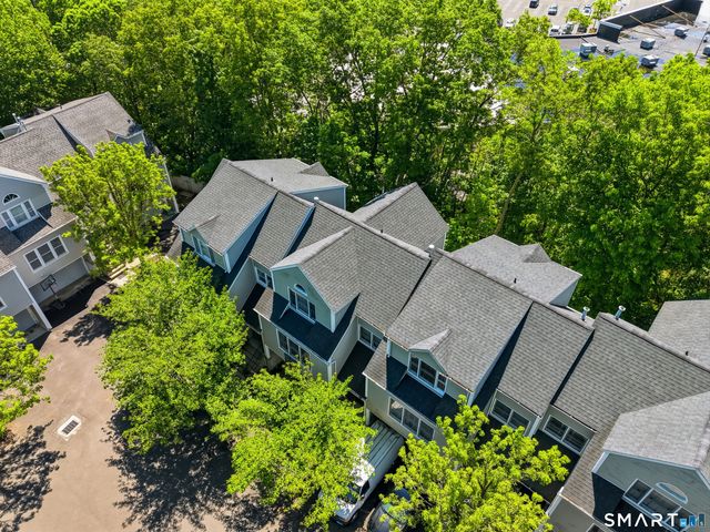 380 Anton Drive 380, Bridgeport, CT 06606
