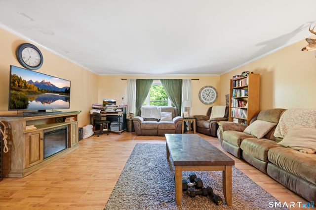 380 Anton Drive 380, Bridgeport, CT 06606