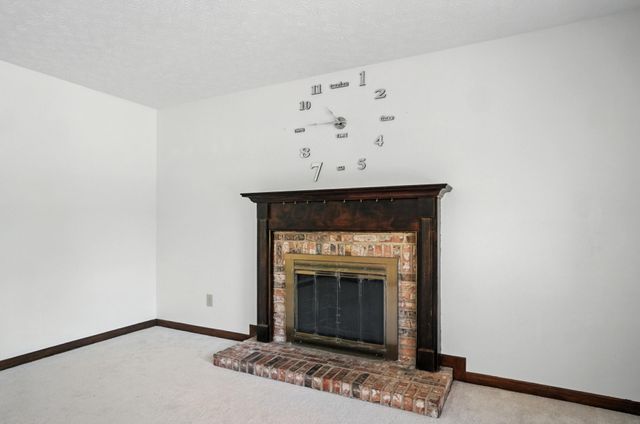 7470 Tullymore Drive, Dublin, OH 43016