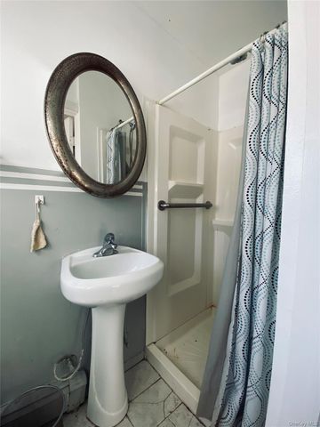 46 Leonard Street, Smithtown, NY 11787