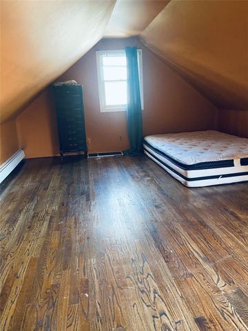 46 Leonard Street, Smithtown, NY 11787