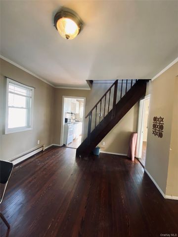 46 Leonard Street, Smithtown, NY 11787