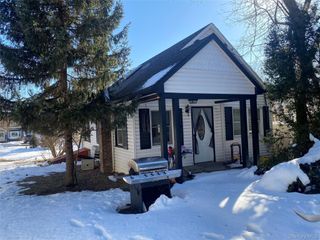 46 Leonard Street, Smithtown, NY 11787