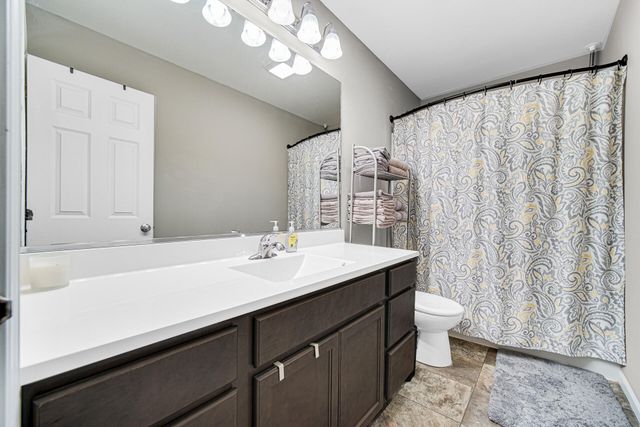 13948 Paramount Way, Cedar Lake, IN 46303