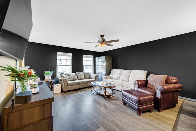 13948 Paramount Way, Cedar Lake, IN 46303