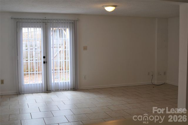 9626-C Vinca Circle, Charlotte, NC 28213