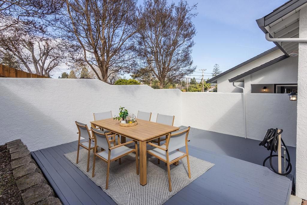 Image 35 of property listing at 3455 Dover Road, Redwood City, CA 94061