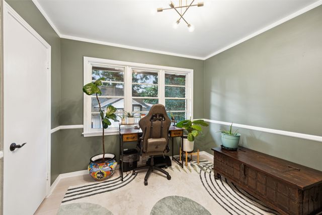 1657 Nob Hill Road, Dallas, TX 75208