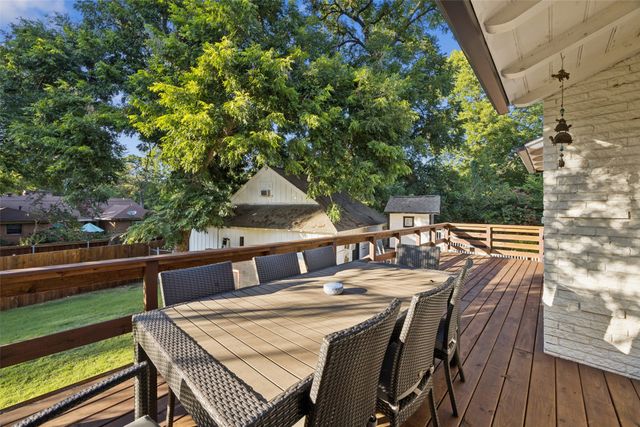 1657 Nob Hill Road, Dallas, TX 75208