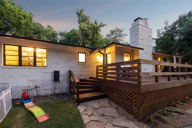 1657 Nob Hill Road, Dallas, TX 75208