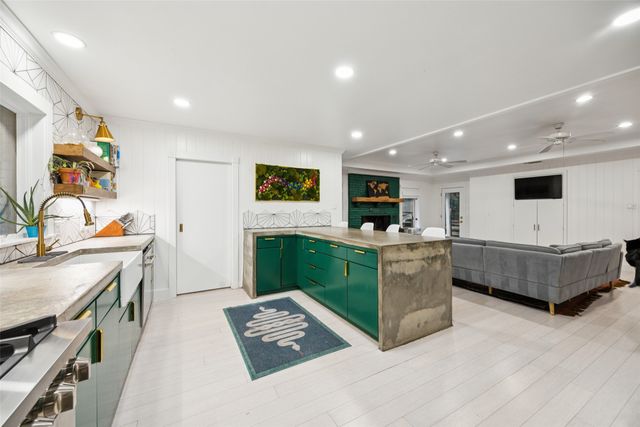 1657 Nob Hill Road, Dallas, TX 75208