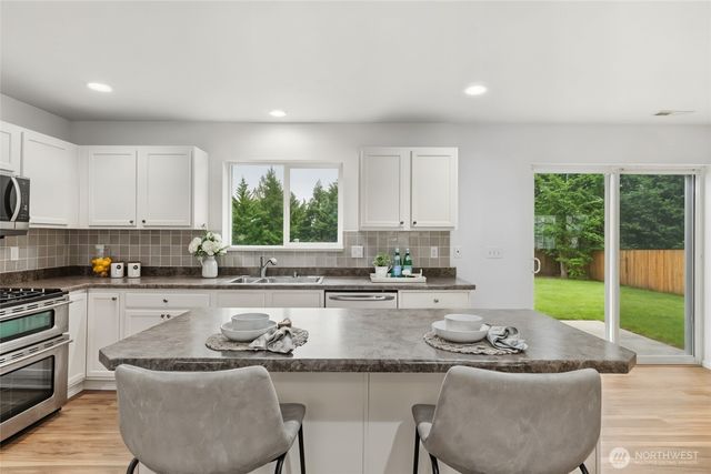 2221 119th Drive SE, Lake Stevens, WA 98258