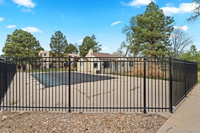 9240 W 49th Avenue 306, Wheat Ridge, CO 80033