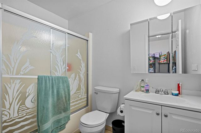 9240 W 49th Avenue 306, Wheat Ridge, CO 80033