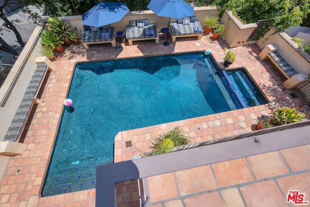 4557 Saltillo Street, Woodland Hills (los Angeles), CA 91364