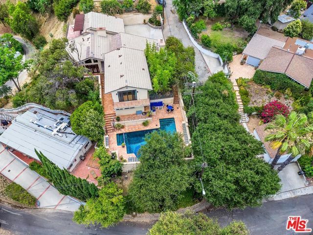 4557 Saltillo Street, Woodland Hills (los Angeles), CA 91364