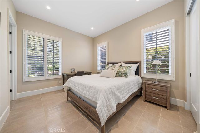 163 Summerland, Irvine, CA 92602