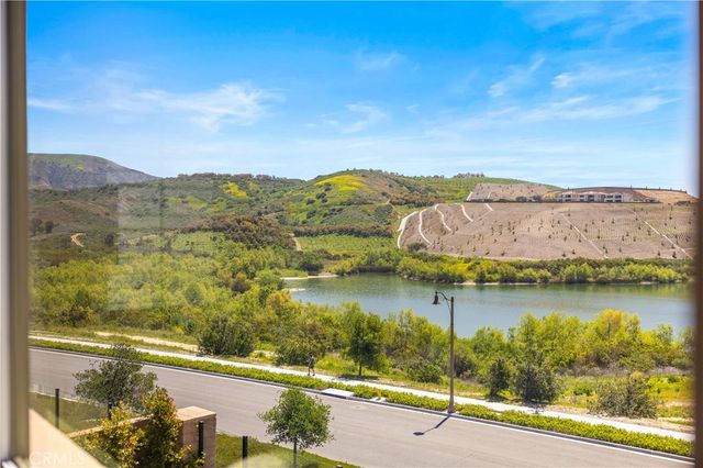 163 Summerland, Irvine, CA 92602