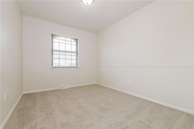 1417 N Blue Mills Road, Independence, MO 64056