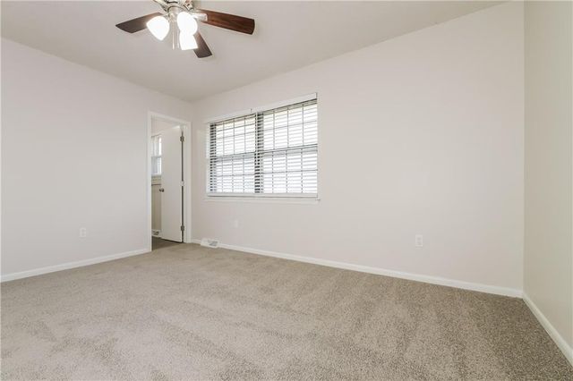 1417 N Blue Mills Road, Independence, MO 64056