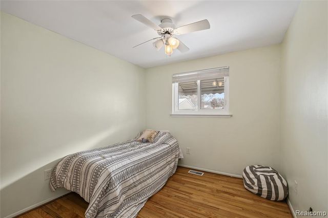 1451 Kenilworth Place, Clawson, MI 48017