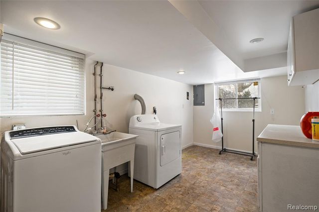 1451 Kenilworth Place, Clawson, MI 48017