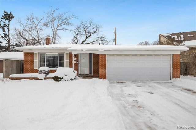 1451 Kenilworth Place, Clawson, MI 48017