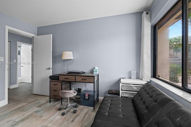 2900 NW 69th Ct, Fort Lauderdale, FL 33309