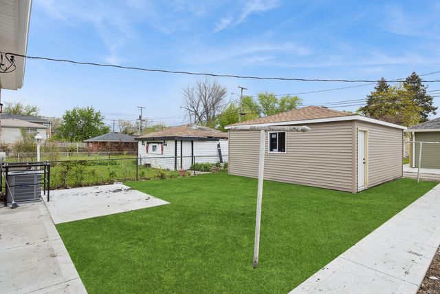 12621 S Wood Street, Calumet Park, IL 60827