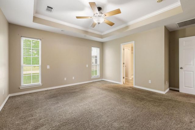 386 Scoggins Road, Tioga, TX 76271