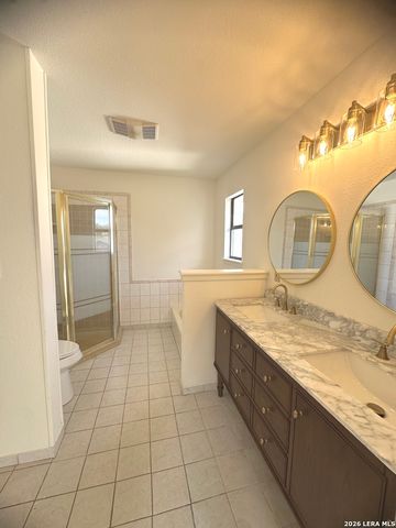 9212 Geronimo View, San Antonio, TX 78254