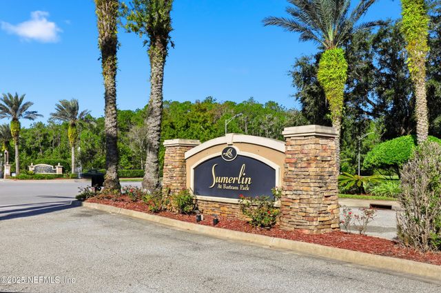 13033 SUNSET LAKE Drive, Jacksonville, FL 32258