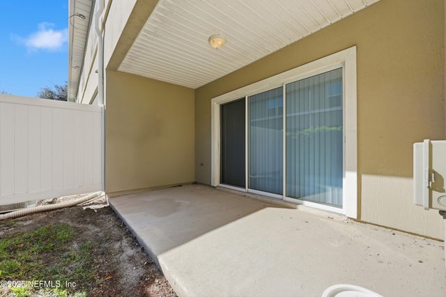 13033 SUNSET LAKE Drive, Jacksonville, FL 32258