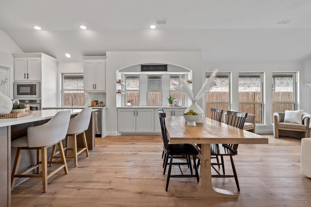 9201 Amistad Lane, Denton, TX 76226