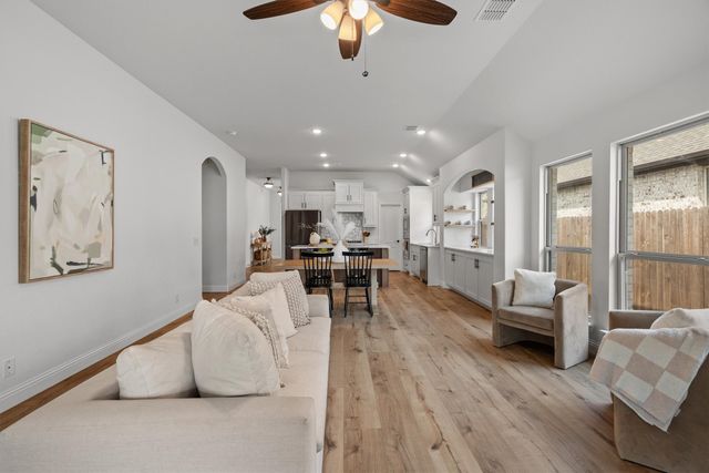 9201 Amistad Lane, Denton, TX 76226