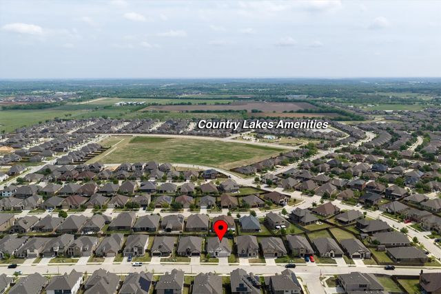 9201 Amistad Lane, Denton, TX 76226