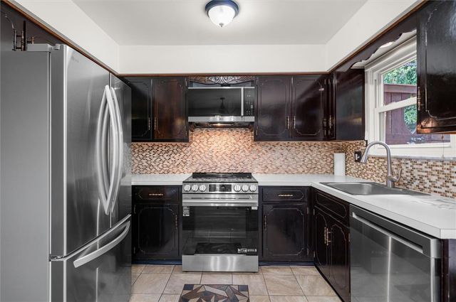 1259 Lehigh Parkway, Allentown City, PA 18103
