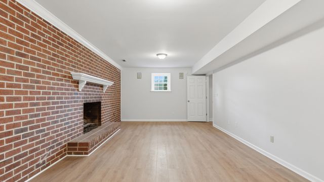 4917 Shoreline Dr, Chattanooga, TN 37416