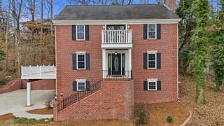 4917 Shoreline Dr, Chattanooga, TN 37416