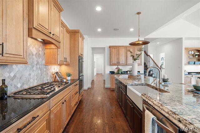 1401 Fox Hill Farms Court, Chesterfield, MO 63005