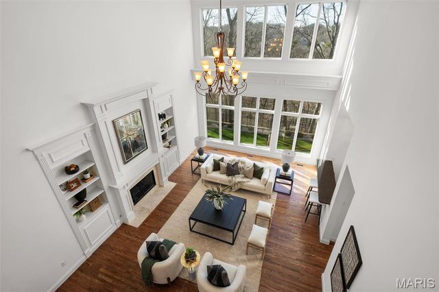 1401 Fox Hill Farms Court, Chesterfield, MO 63005