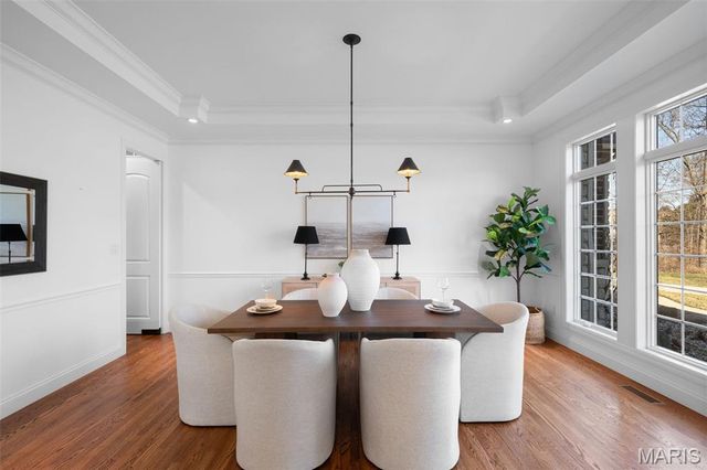 1401 Fox Hill Farms Court, Chesterfield, MO 63005