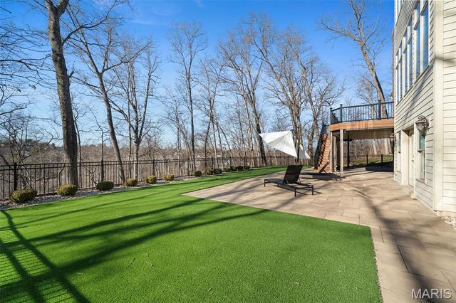 1401 Fox Hill Farms Court, Chesterfield, MO 63005