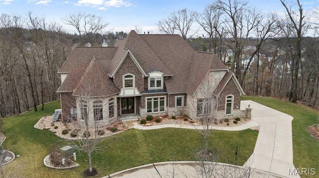 1401 Fox Hill Farms Court, Chesterfield, MO 63005